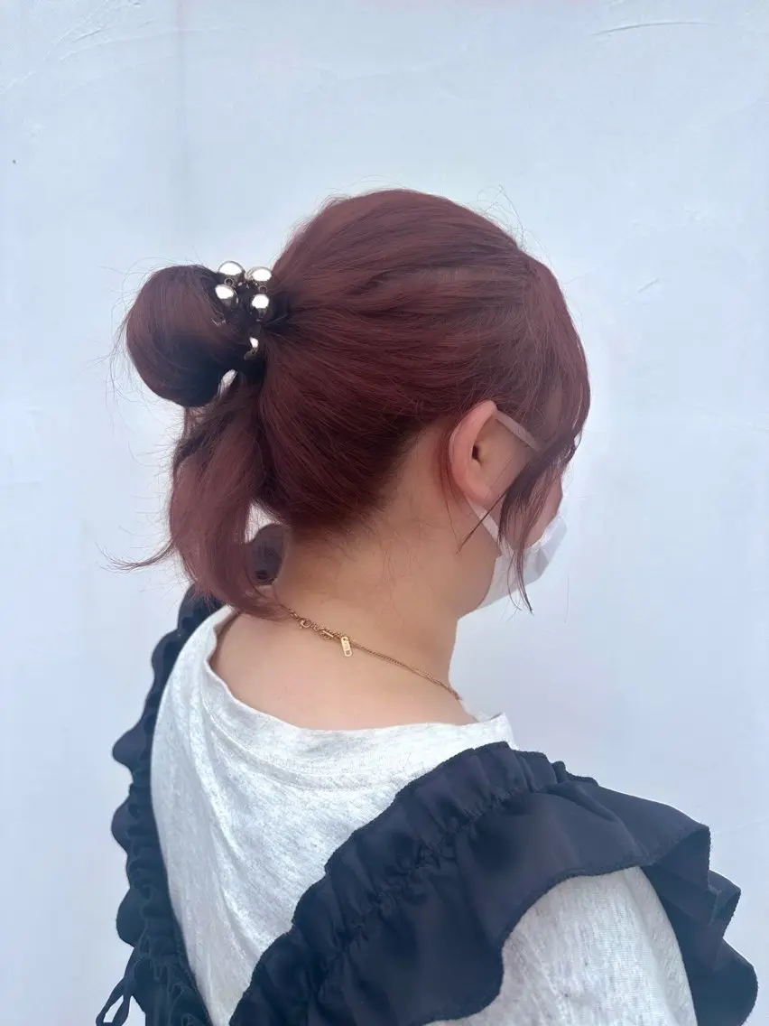 ミディアム カラー ヘアアレンジ 井上 莉緒のヘアスタイル