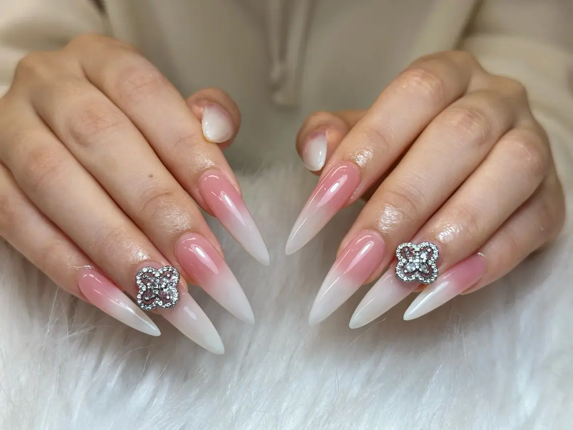ネイル アートネイル ジェルネイル マグネットネイル ハンドネイル JennNail_ マオのネイルデザイン