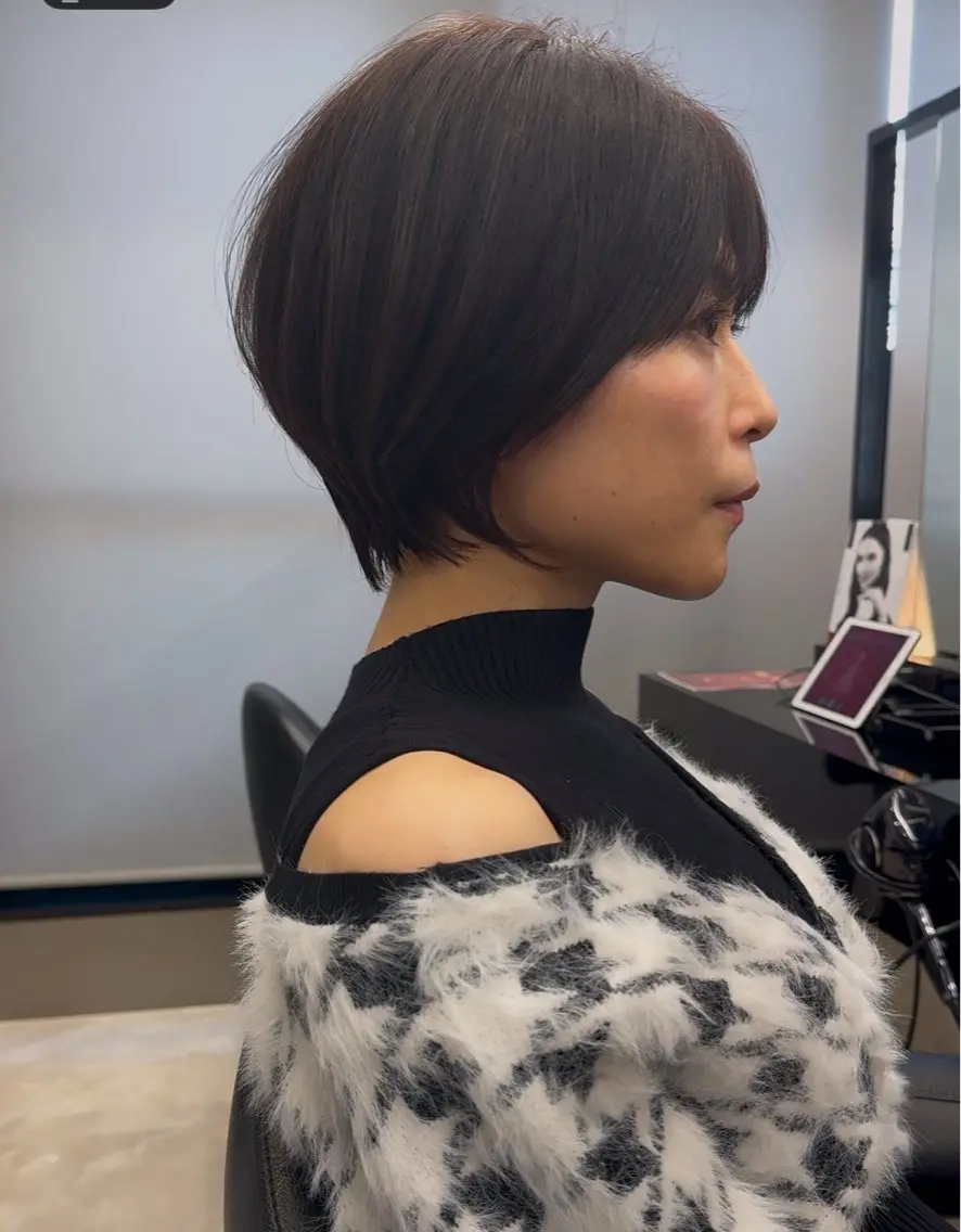 ショート ミセス ショートヘア カット 癖毛女子が大変身✨ 美髪メイク美容師のヘアスタイル