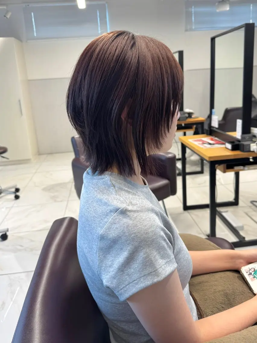 ショート カット トリートメント karina🌿レイ ヤーカット/髪質改善のヘアスタイル