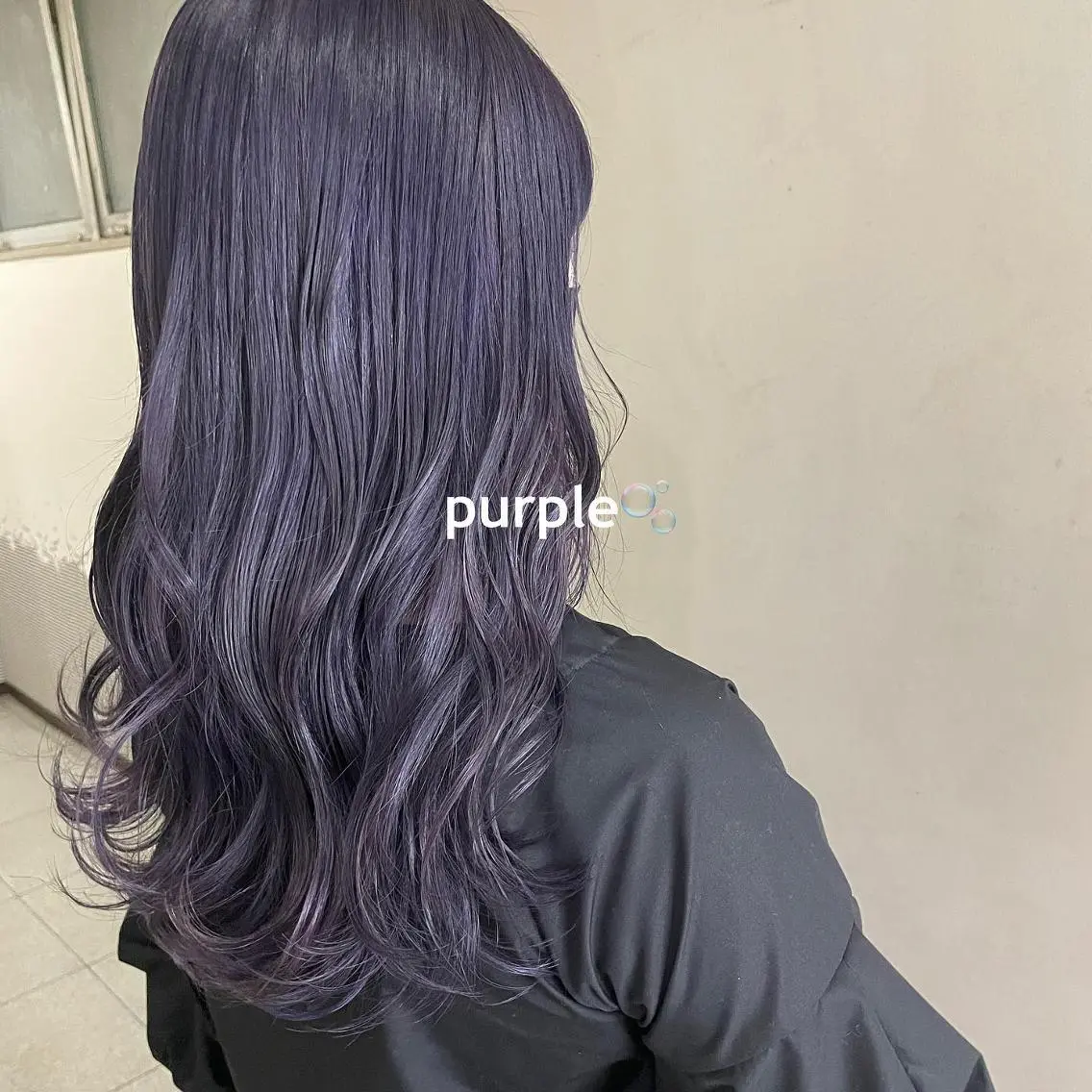 ミディアム カラー パープルカラー 吉村 夏椰のヘアスタイル