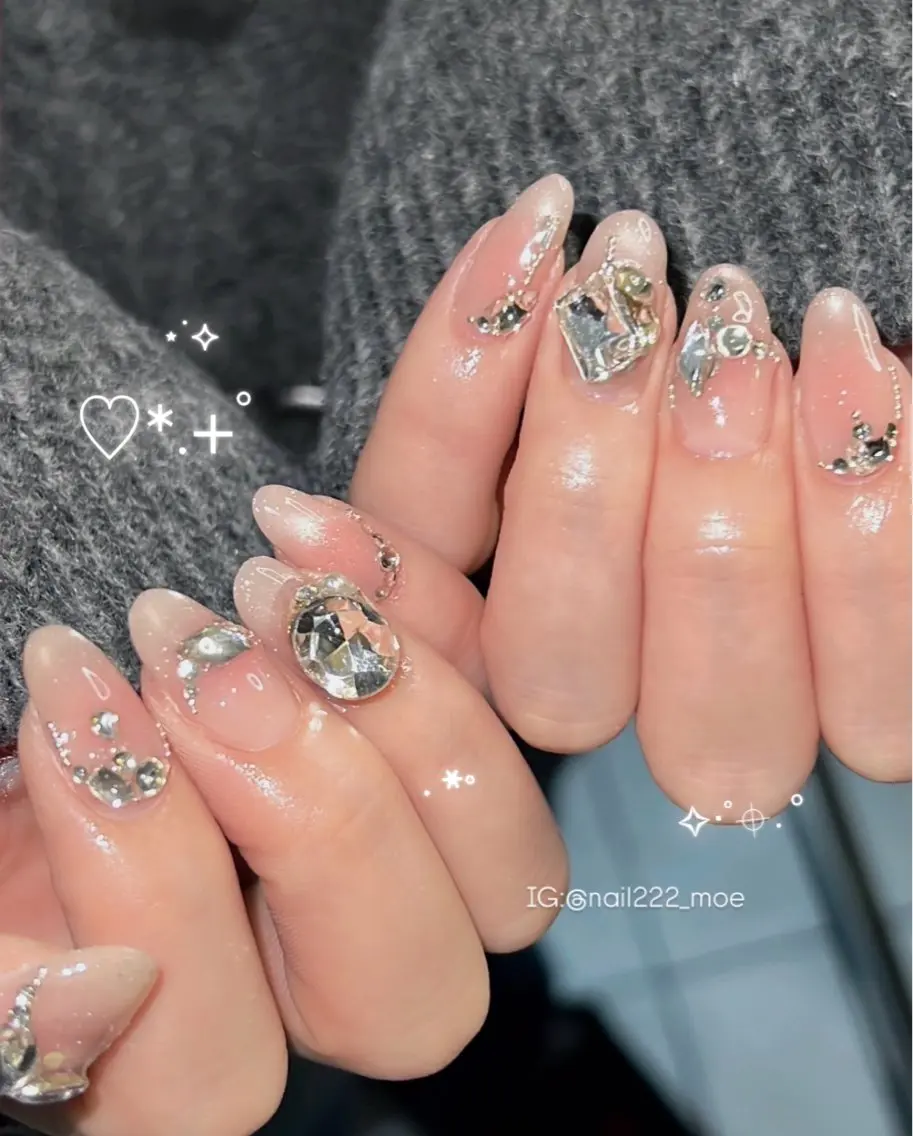 ネイル ハンドネイル ⟡.*222⋰˚☆ MöEのネイルデザイン