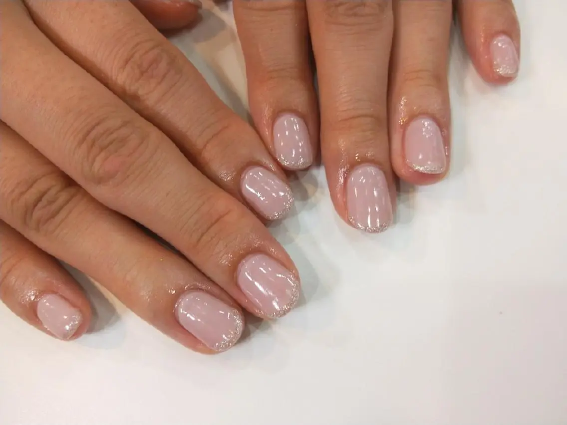 ネイル ハンドネイル ハンドケア はばすみれ🎀ﾈｲﾙ 光ﾌｪｲｼｬﾙ ﾍｱのネイルデザイン