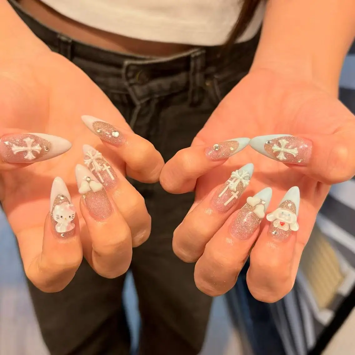 ネイル ハンドネイル Luna Gladeのネイルデザイン