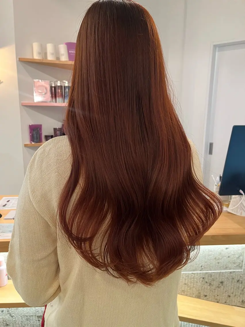 ロング カット ヘアカラー トリートメント marino/ カラー/顔周りカットのヘアスタイル