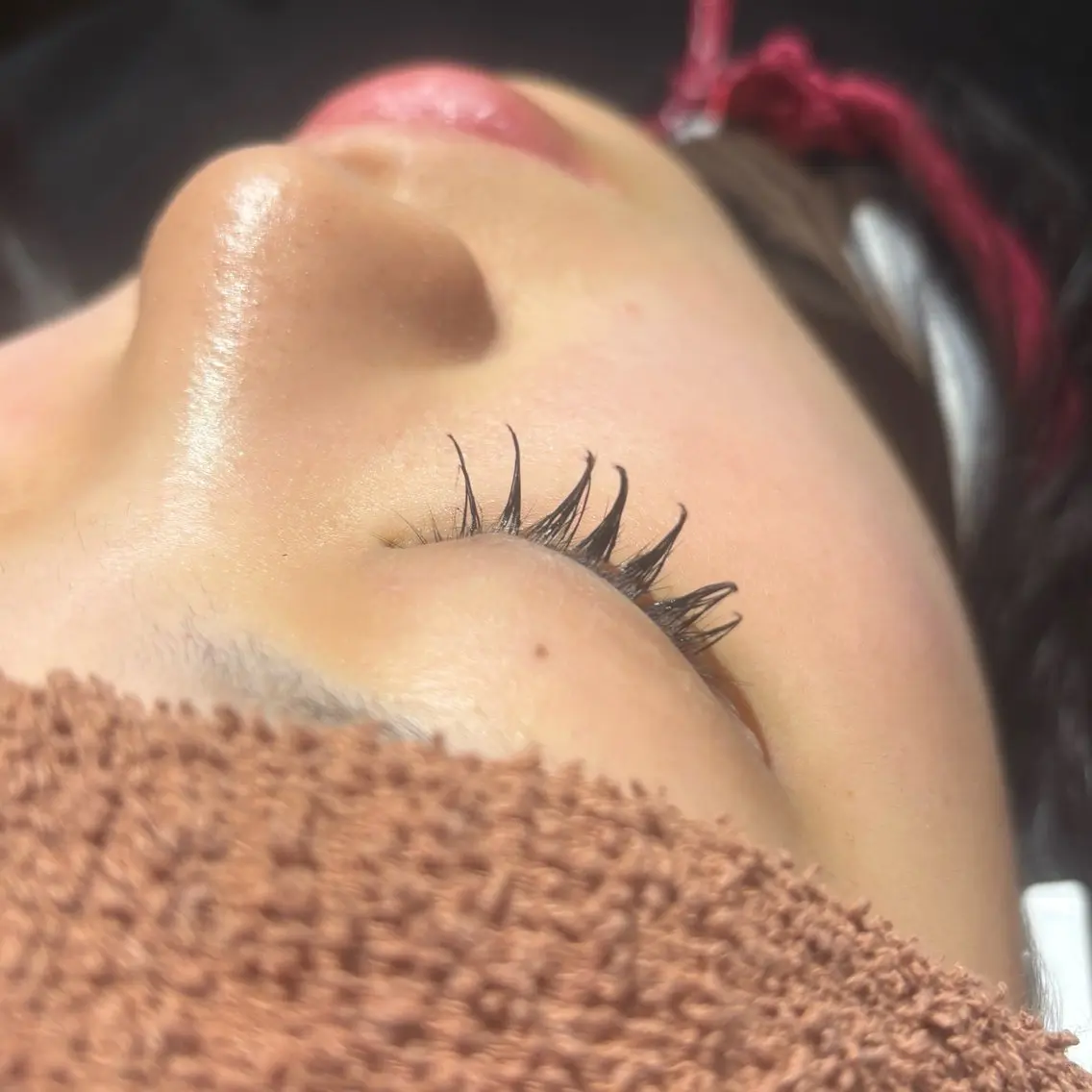 マツエク・マツパ 束感まつ毛 マツエク MODEK's阿倍野 SANAのヘアスタイル