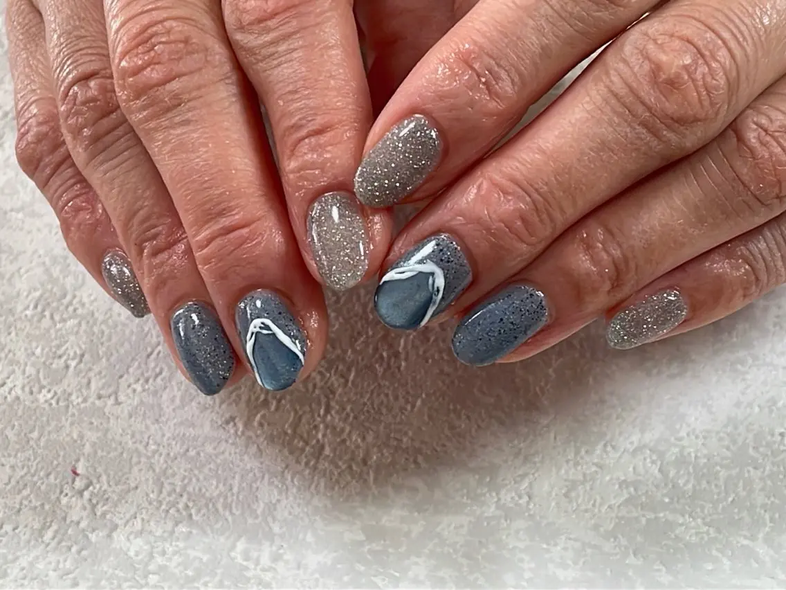 ネイル オーロラネイル フットネイル フレンチネイル ジェルネイル 韓国ネイル ハンドネイル kiki nail &brow二子玉川のネイルデザイン