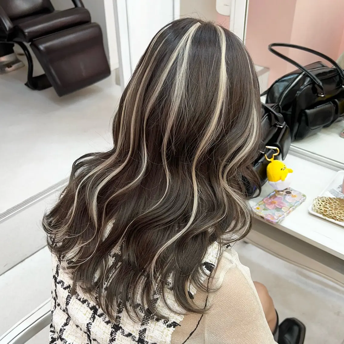 セミロング エクステ ハイライト ⭐️ AYARI⭐️のヘアスタイル
