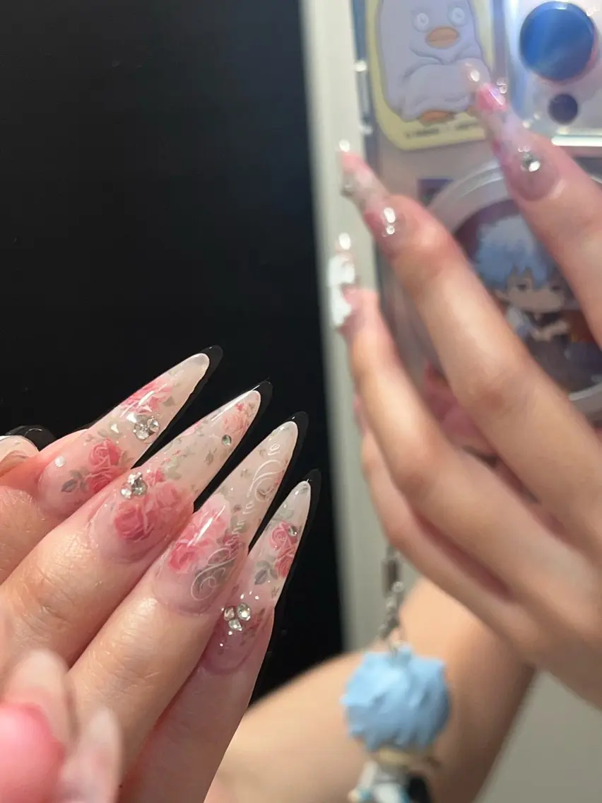 ネイル ハンドネイル M2beauty Renaのネイルデザイン