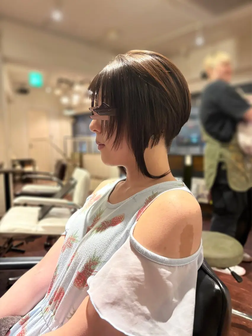 ショート ショートヘア つじ なちのヘアスタイル