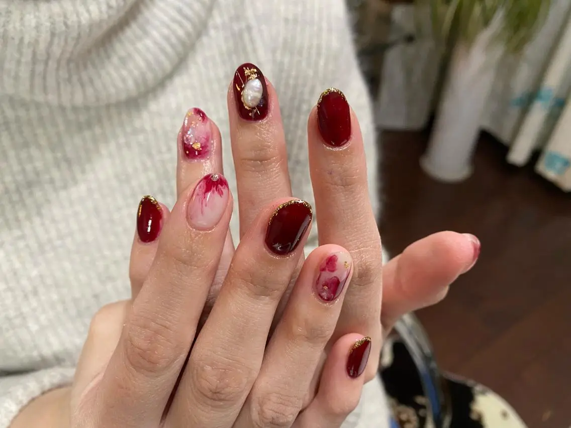 ネイル 成人式 持ち込み crystal ⭐︎ colorのネイルデザイン