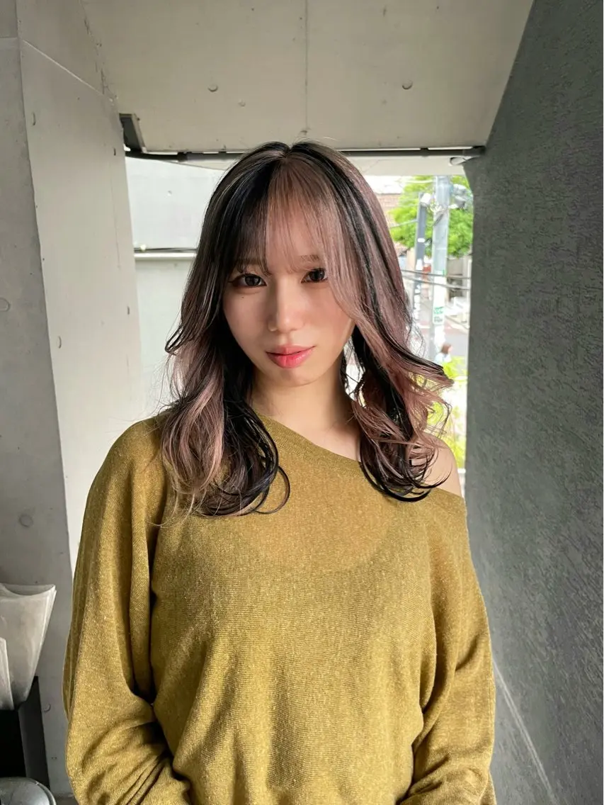 カラー ベージュカラー 黒髪 ピンクカラー ピンクベージュ ヘアカラー トリートメント ミルクティーベージュ ブリーチ🖤サヤカのヘアスタイル