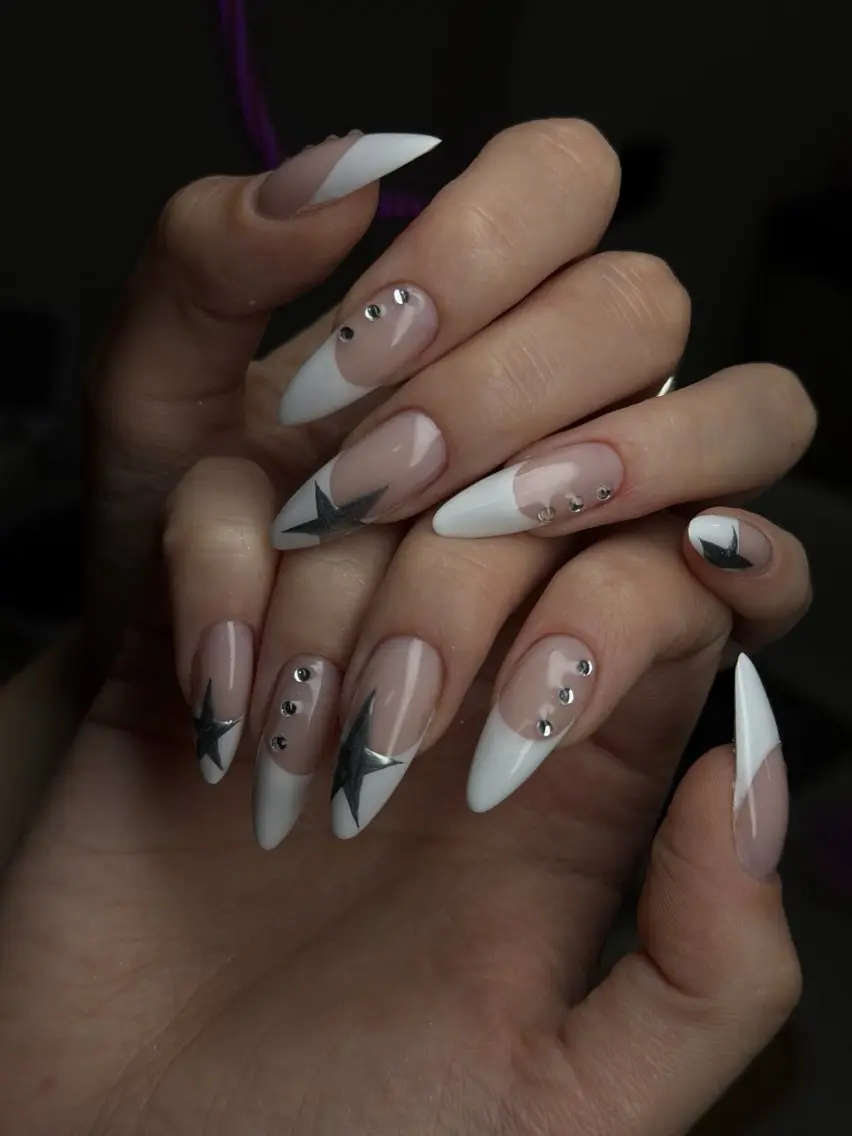 ネイル ハンドネイル HAPPI NAIL CALINのネイルデザイン