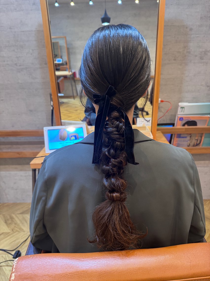 ロング ヘアアレンジ ヘアセット Reina Agu cardinal片町のヘアスタイル