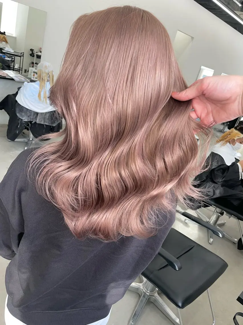 セミロング ヘアカラー 中道 晶のヘアスタイル