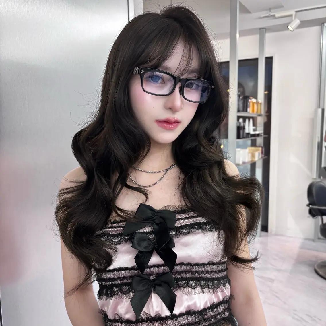 ロング カラー ヘアカラー トリートメント 韓国ヘア💖Wカラー 💖透明感カラー💖のヘアスタイル