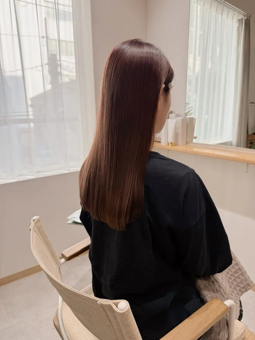 ロング カラー ベージュカラー ブリーチ ケアブリーチ 透明感カラー ピンクカラー カット ヘアカラー h a k u 大倉 卓人のヘアスタイル