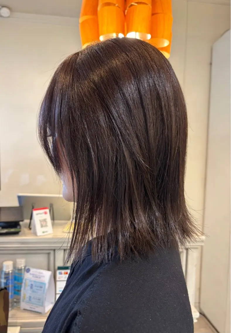 ミディアム ボブ カット ヘアカラー NICCOLO室見 Erinaのヘアスタイル