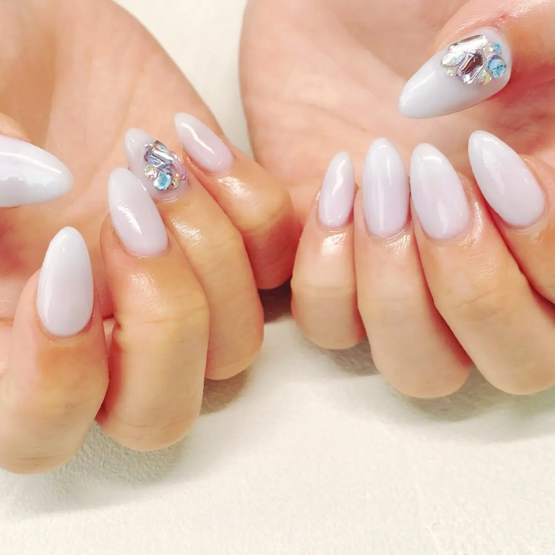 ネイル クリアネイル ジェルネイル オフィスネイル ワンカラーネイル Aoi💅🏻 表参道のネイルデザイン