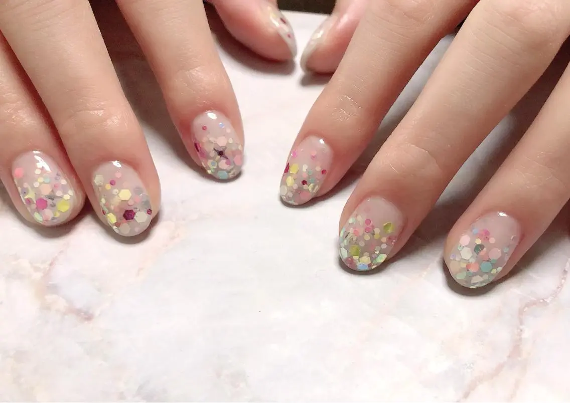 ネイル mano nella manoのネイルデザイン