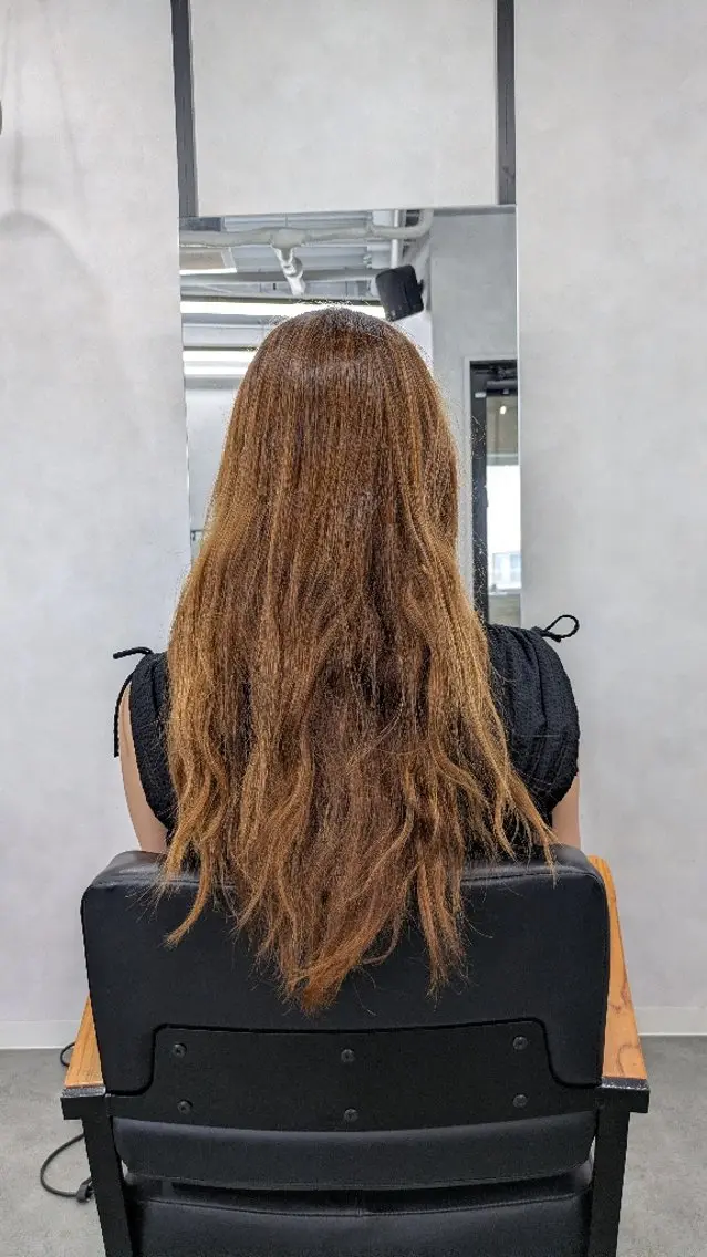 ロング ヘアカラー ✙✨🩵LIV / マキ🩵✨✙のヘアスタイル