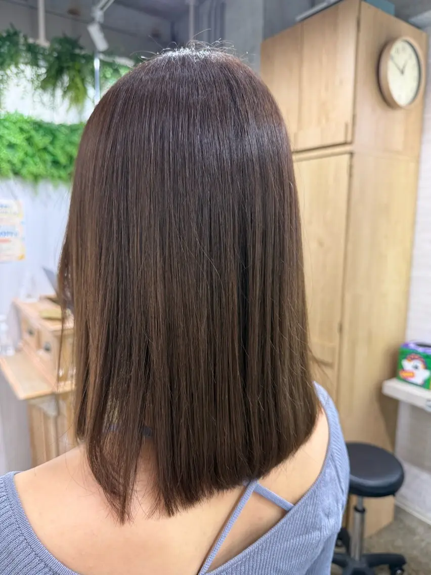 セミロング カラー セミロングパーマ 髪質改善 縮毛矯正 トリートメント 酸性ストレート カット トリートメント 縮毛矯正/ /関内/あべももこのヘアスタイル