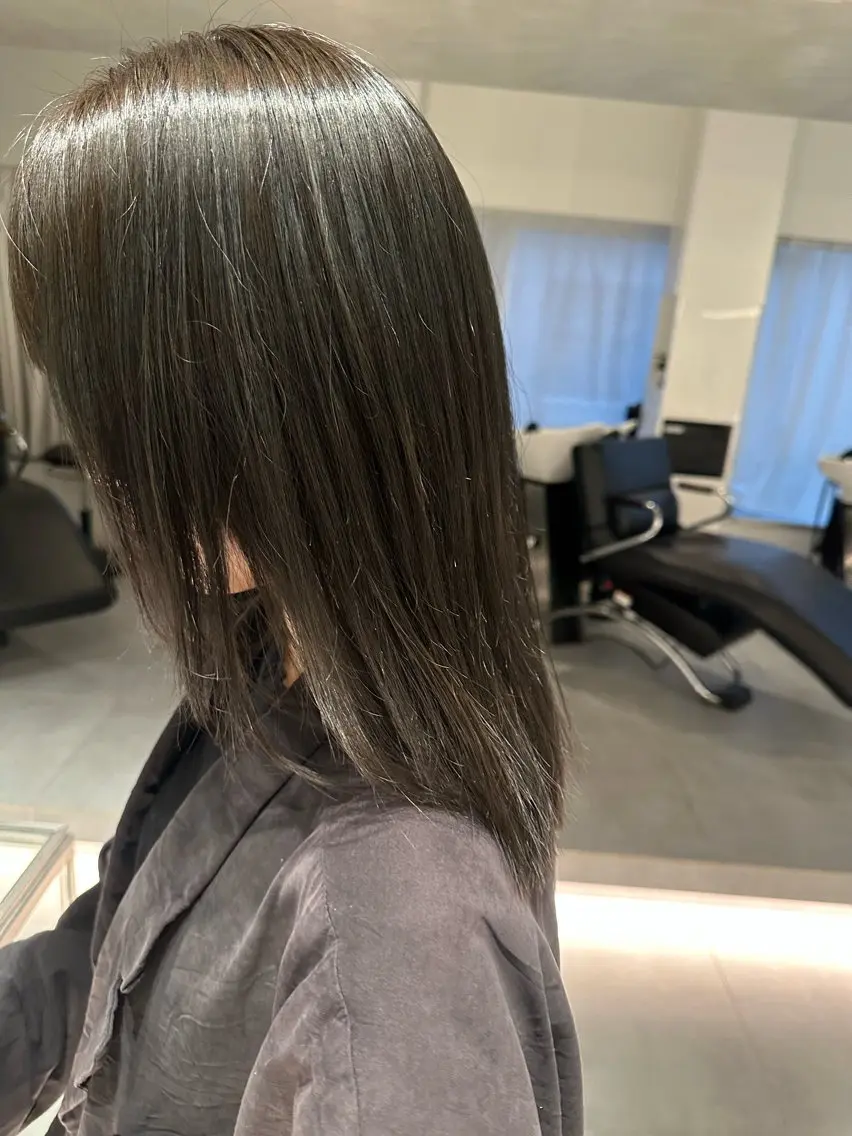 ミディアム カラー ヘアアレンジ 透明感カラー オリーブカラー ヘアカラー トリートメント ヘッドスパ ヘアセット オリーブ透明感カラー 表参道/MIKUのヘアスタイル