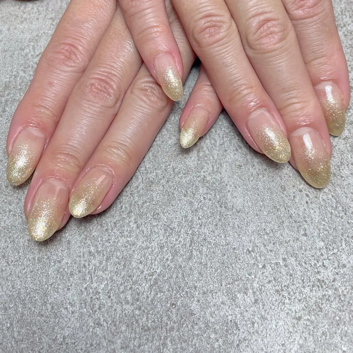ネイル ハンドネイル nailroom DIASOMNIAのネイルデザイン
