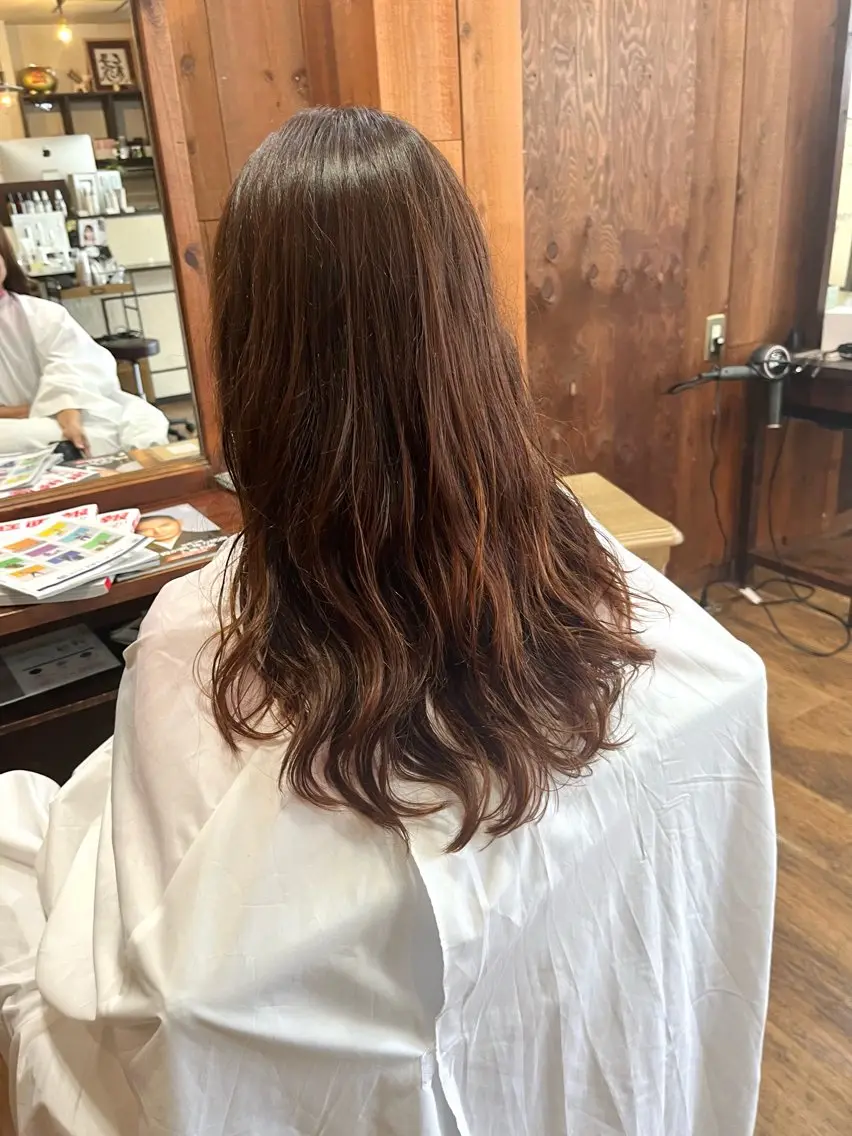 セミロング 立野 希沙のヘアスタイル