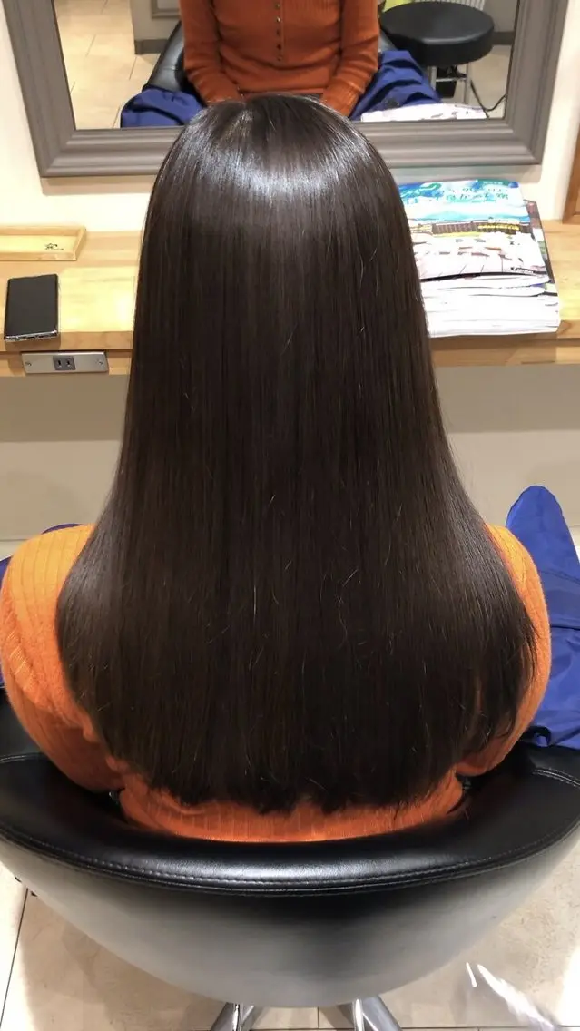 ロング ヘア　リミックス Ｗ(ダブル)のヘアスタイル