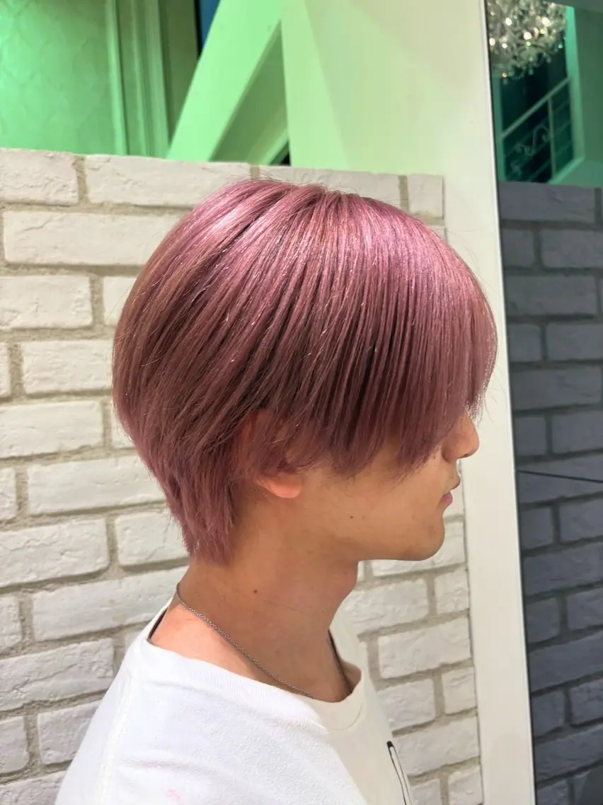 メンズ ヘアカラー 髪質改善ストレート インナーカラーハズキのヘアスタイル
