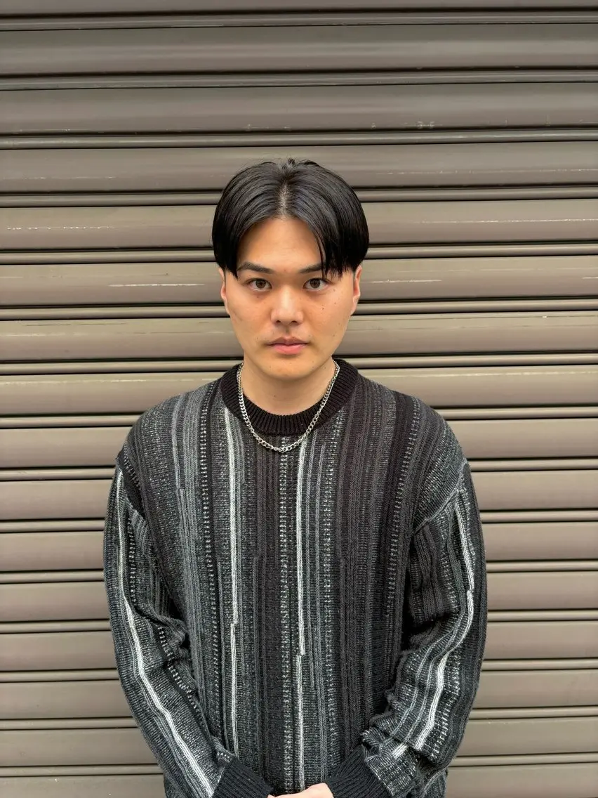 メンズ センターパート 【メンズショート 特化】村斎　伶次のヘアスタイル