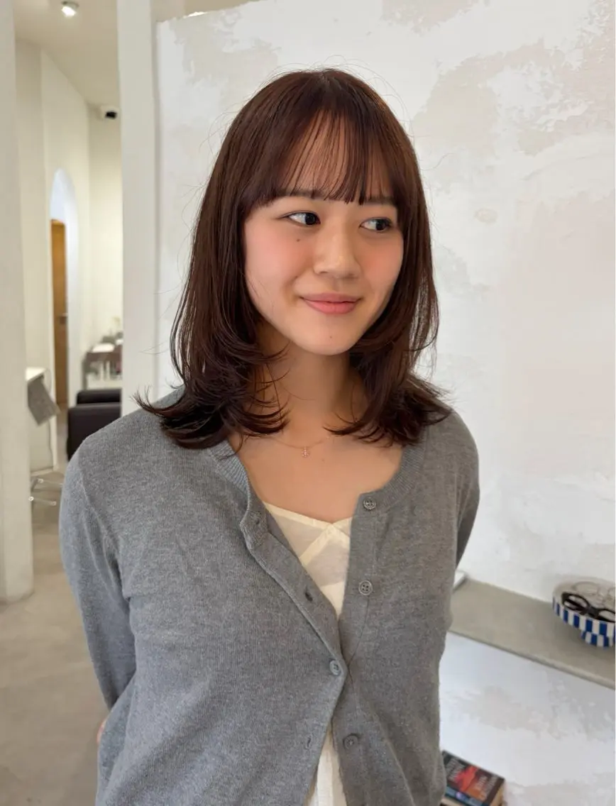 ミディアム カラー カット ヘアカラー はやし ちののヘアスタイル