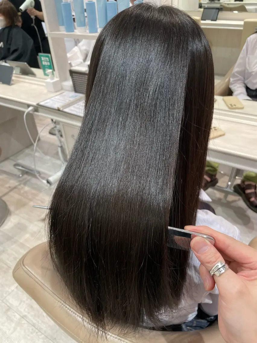 ロング Akane🤎 ash本八幡のヘアスタイル