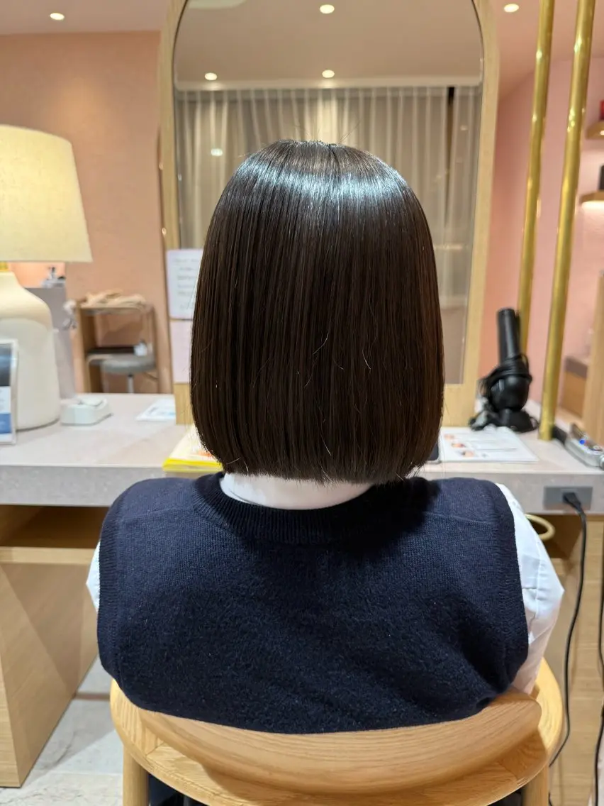 ショート merc.🦋菱谷 はなのヘアスタイル