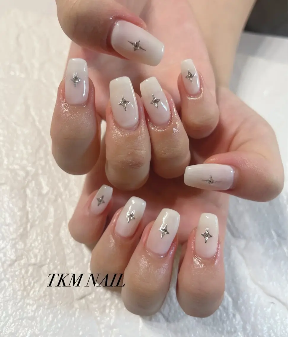 ネイル ロングネイル シンプルネイル ______ TKM  NAILのネイルデザイン