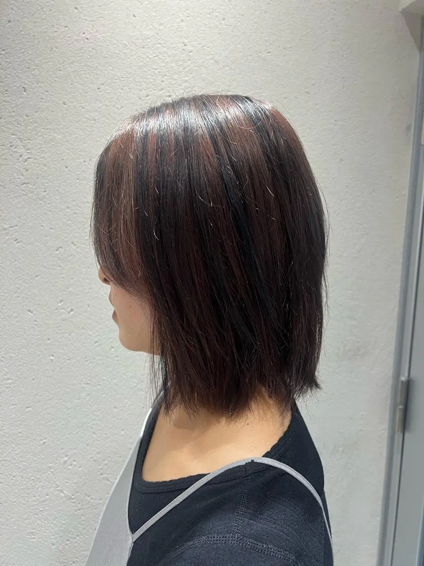 ミディアム ヘアカラー 脇山 真生のヘアスタイル
