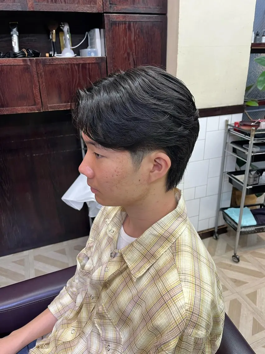 ショート パーマ メンズ フェザーパーマ メンズパーマ くせ毛 縮毛矯正 カット 縮毛矯正 メンズスタイル/ ブリーチ特化/穂乃香のヘアスタイル