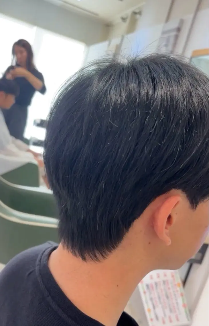 【メンズ限定】カット+ダウンパーマ(サイドや襟足の浮癖が気になる方におすすめ)の写真