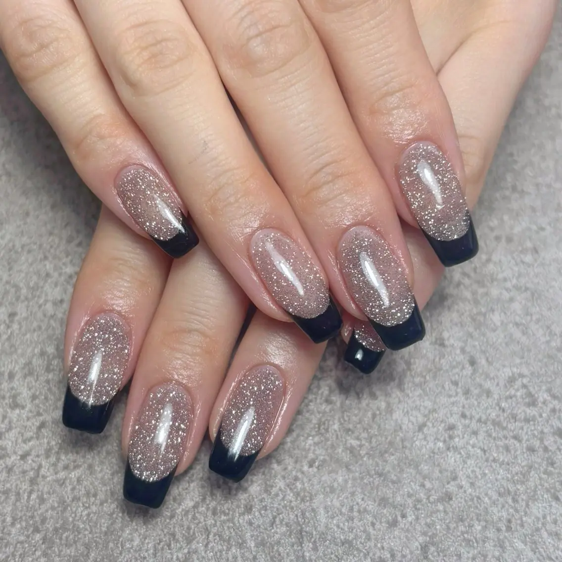 ネイル フラッシュネイル ハンドネイル nailroom DIASOMNIAのネイルデザイン