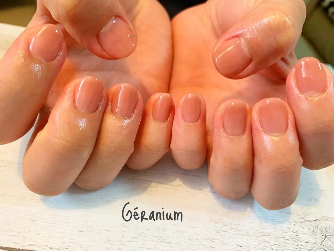 ネイル ワンカラーネイル ハンドネイル GéRanium Harukaのネイルデザイン