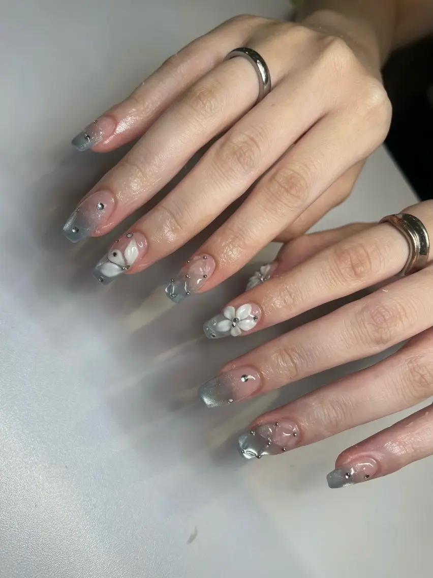 ネイル ハンドネイル すず/ Betty Nailのネイルデザイン