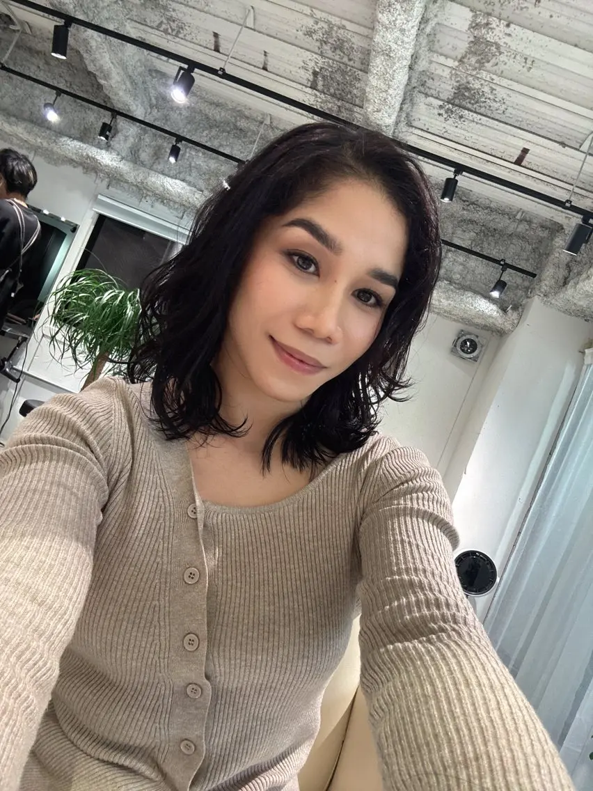 ロング カラー ハッシュカット 髪質改善 レイヤーカット カット ヘアカラー トリートメント 夜23時まで予約🉑 reverieあきらのヘアスタイル