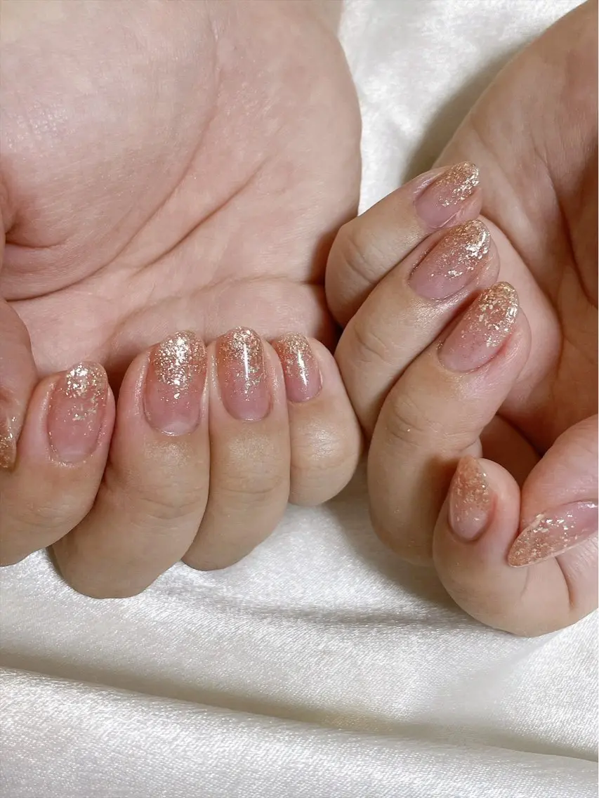 ネイル オーロラネイル フットネイル フレンチネイル ジェルネイル グラデーション ハンドネイル kiki nail たまプラーザのネイルデザイン
