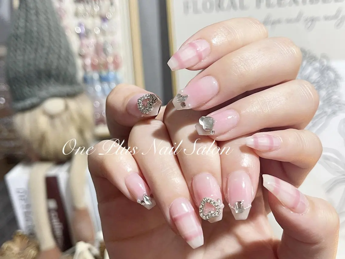 ネイル One Plus Nail Salonのネイルデザイン