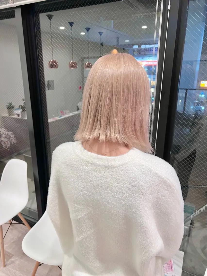 ミディアム 縮毛矯正 ヘアカラー トリートメント ブリーチ毛に縮毛矯正 ✨カラー✨山田 正幸のヘアスタイル