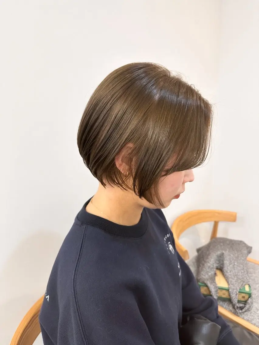 ショート カラー ベージュカラー ブリーチ ブラウンカラー 透明感カラー ダブルカラー 透明感カラー レイヤー/hinaのヘアスタイル