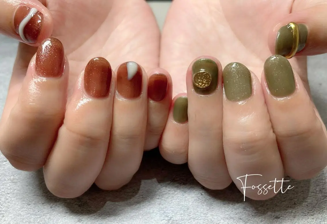 ネイル ミラーネイル ニュアンスネイル ワンカラーネイル ハンドネイル nailsalon Fossetteのネイルデザイン