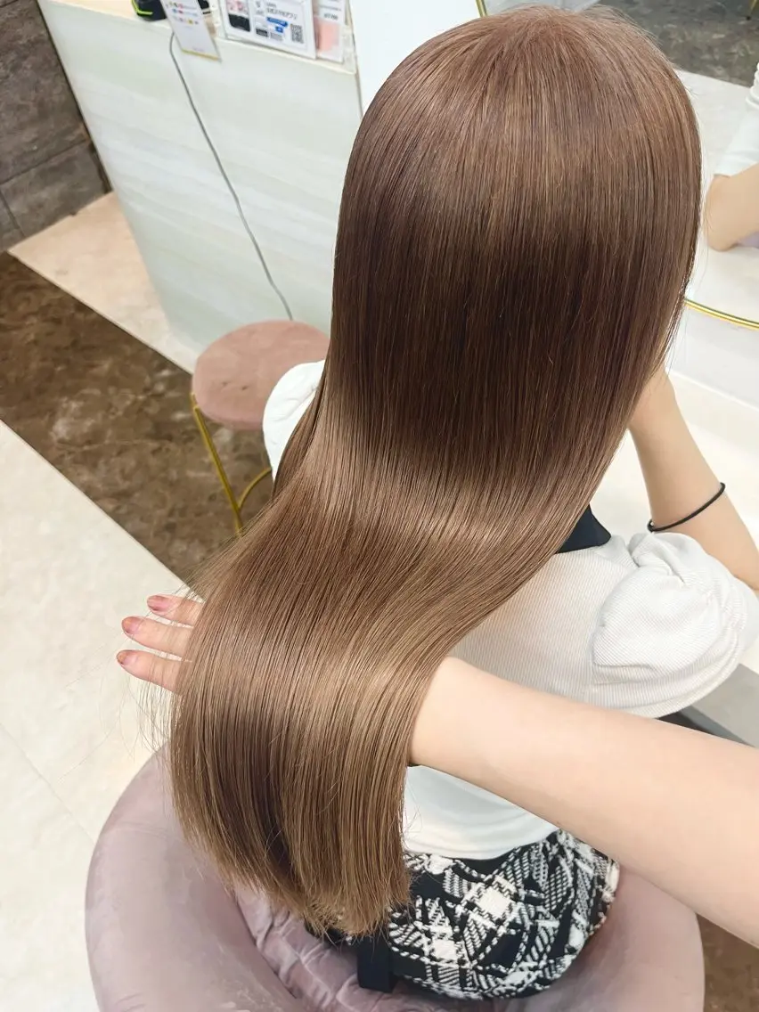 【人気NO.2‼️ミニモ限定価格‼️】ブリーチを使わないカラーオンカラー＋高保湿トリートメント付✨️大宮💕韓国の写真