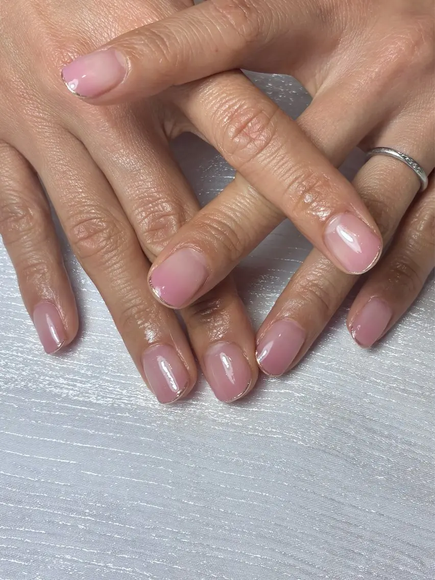 ネイル グラデーション ミラーネイル Cia_Nail Eriのネイルデザイン